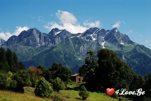 გაუმარჯოს რაჭველებს!