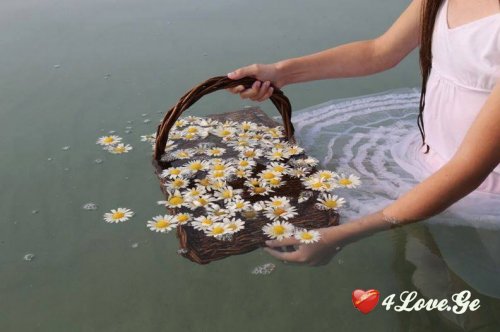 გაიღიმეთ ხვალ უარესი იქნება...