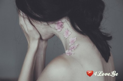 ისევ იღვიძებს ძველი ღიმილი