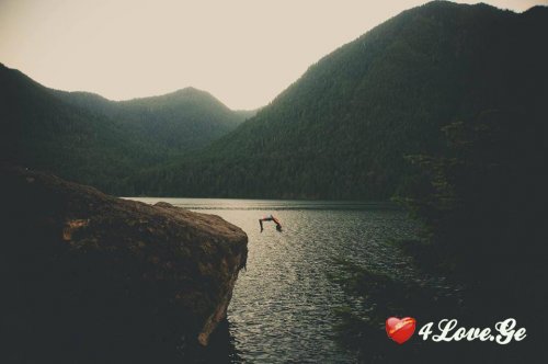 Alone ♛