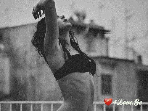 Rain Of Native Girl