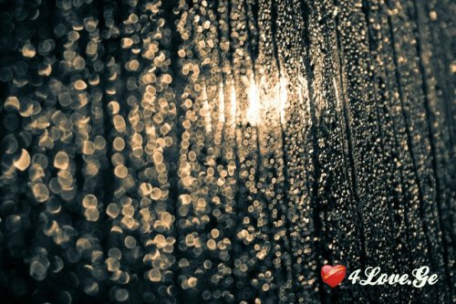 Rain Of Native Girl