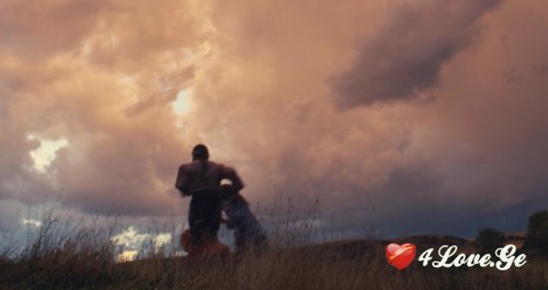 წამო, გეხვეწები,  მინდა ძველებურად სისხლი გადაგისხა ჩემი მაჯებიდან.