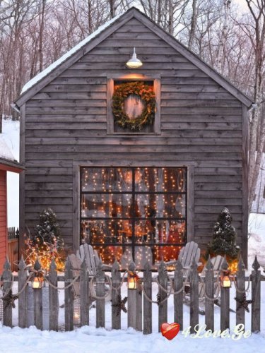 New year is coming,stay with me!