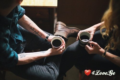 ყველა' ფერი