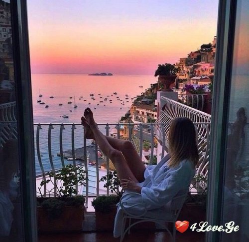 ყველა' ფერი