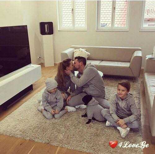 Love Pictures ნ4