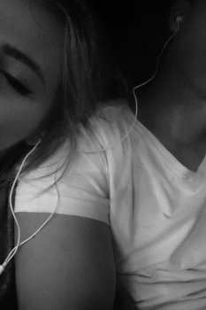 She’s crazy but she’s mine (1)