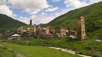 ცეცხლი აინთო, თამაში დაიწყო