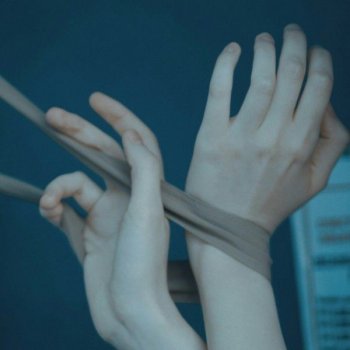 ფსკერზე დალექილი იმედის სხივები (I თავი)